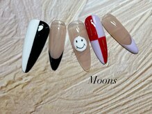 ムーンズ(Moon's)/