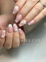 ネイルズキュー(NAILS CUE)/秋ネイル/モーヴピンク/コスモス