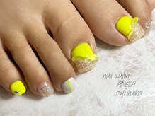 アネラ(ANELA)/イエローネイル