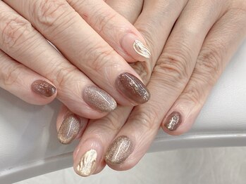 フォルサ(Forca)/ブラウンマグネットニュアンス