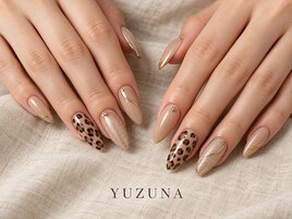 ヒョウ柄ネイル049