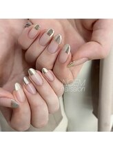 ノエム ネイルサロン(NOEM)/ハーフミラー