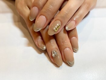 ハレトキネイル(haretoki nail)/ナチュラルスキンラメフレンチ