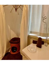 ダリア(DAHLIA)/よもぎ蒸し【個室/国産蓬/黄土】