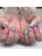 ネイルサロン マハロ 横浜四季の森フォレオ店(Nail Salon Mahalo)/オーロラ貝殻盛りネイル