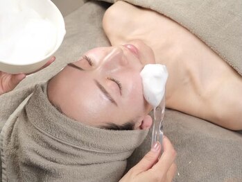 アルル 甲賀(ARuru)の写真/美肌の第一歩は毛穴ケアから!《毛穴レスなツヤ肌へ》蓄積した汚れをごっそり洗浄◎自分史上最高のたまご肌