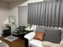 ミコマール(mikomarl)の雰囲気（落ち着いた雰囲気の内装に仕上げています♪）