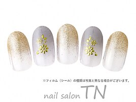8月季節の定額5900円