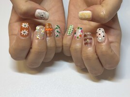 チェックネイル　手描きネイル