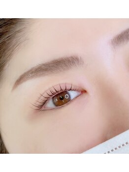 アドルワ(adroit)/パリジェンヌラッシュリフト