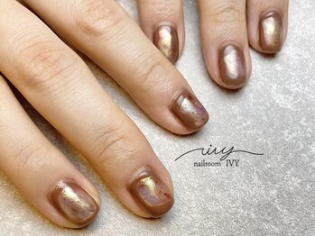 アイヴィー(IVY)/デザイン-ブラウン