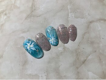 アンジュール(andulte)/青花と煌めきグリッターネイル