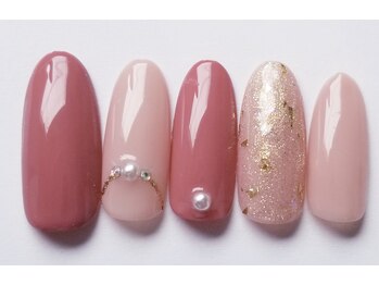 ヘアーアンドネイル ルシア(Hair&Nail Lucia)/ピンクネイル