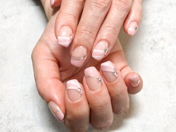 プルメリア(Plumeria)/【ハンド】２段斜めフレンチ