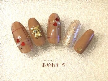 ネイルサロン あかねいろ/バレンタインネイル　くまさん