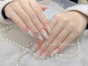 ルミエール(Lumiere)/