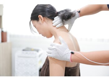 たけうちリハ鍼灸院(たけうちreha鍼灸院)/頭の重さ・肩こり