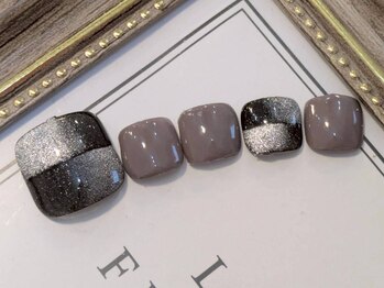 ティーエヌ 辻堂店の写真/辻堂★仕上がり/接客に満足度◎定額デザインも豊富にご用意！スピーディーな施術で忙しい方にも♪