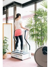 リーフィットネス 富士店(Le-Fitness)/【フリーマシン】振動で効果促進