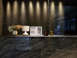 サロン受付　【岡山】