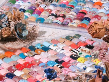 アトレ(Attrait)の写真/[フットアート付き定額¥6000/¥7000]デザイン,サンプル多数☆カラー変更/多色使い/左右のデザイン違いもOK!