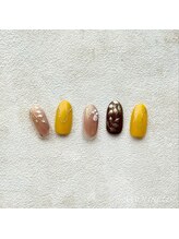 アムルーズ(Amoureuse)/紅葉ネイル♪