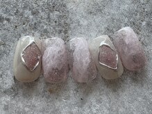 アイリー(IRY)/チークネイル