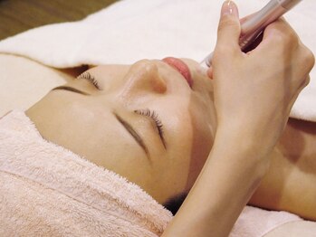 ディオーネ 新宿本店(Dione)/【顔脱毛OP/毛穴レスキュー】