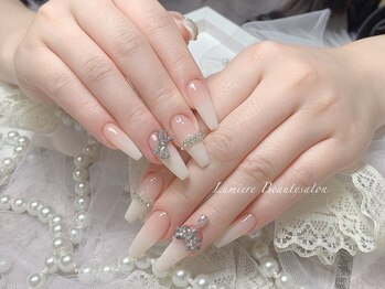 ルミエール(Lumiere)/