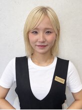 アイラッシュ モレ(Molek) KOTONE