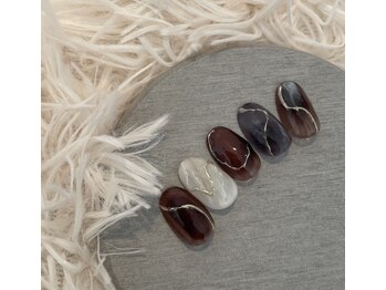 リリーネイル(Lilly nail)/ニュアンスネイル