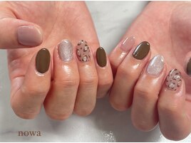 アニマル柄ネイル