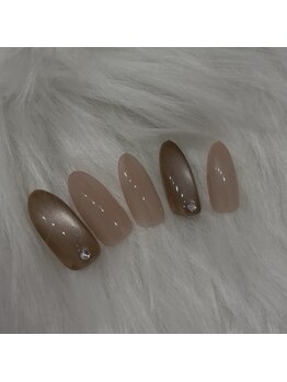 毎月変わる大人シンプル定額