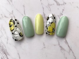 花柄ネイル 7700円