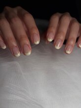 エミュ(e3mu)/春ネイル　バターイエローネイル