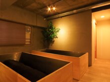 ジュン 田町 芝浦店(Jun)の雰囲気（落ち着いた空間。浴槽は2つご用意しています♪）