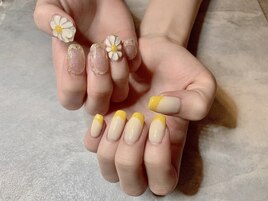 アシメトリー　ぷっくりフラワー