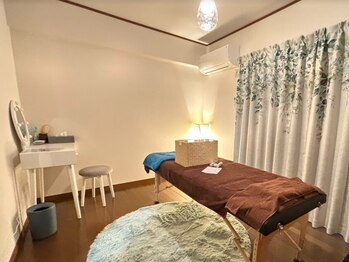 オアシス(oasis.)の写真/【駐車場完備】アットホームなオシャレでかわいい店内で、本格マッサージを堪能♪女性、男性指名もOK◎