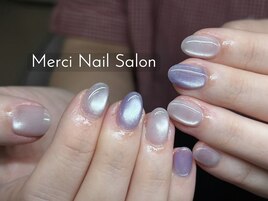 SNS人気水光マグネットネイル