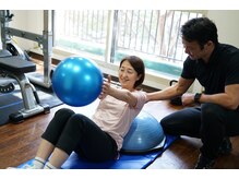 中高年も通いやすい、経験豊富なトレーナーが担当いたします。