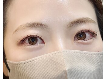 シークパナッシュ(Chic panache)/シンプリフィラッシュリフト