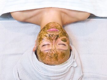 ミレア 恵比寿(MIREA)の写真/肌のゴワつき×毛穴詰まり◇蓄積された汚れや古い角質をしっかりケア！触れたくなるようななめらかな質感に