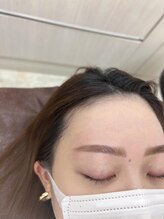 ビューステージ アイブロウサロン 横浜/平行眉＾＾