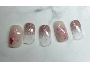 4月トレンドデザイン¥7600