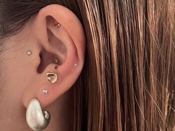 エメ 芦屋(esmee)/耳つぼジュエリー