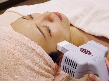 ディオーネ 新宿本店(Dione)/【顔脱毛OP/毛穴レスキュー】