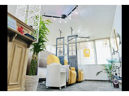 ブリリアント 六条の写真