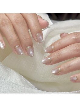エルネイル(elu nail)の写真/シンプルなネイルこそ、フォルムの美しさが際立つ。日常を彩る上品な指先を叶えてみませんか？☆