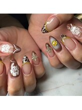 モレリア 心斎橋店(morelia)/ハイビスカスネイル