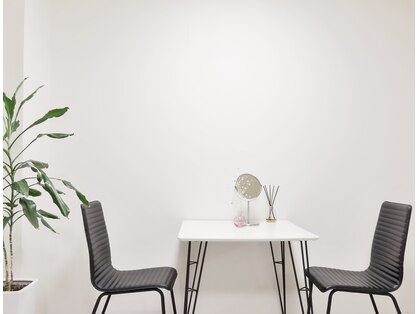 ザザ(ZAZA)の写真